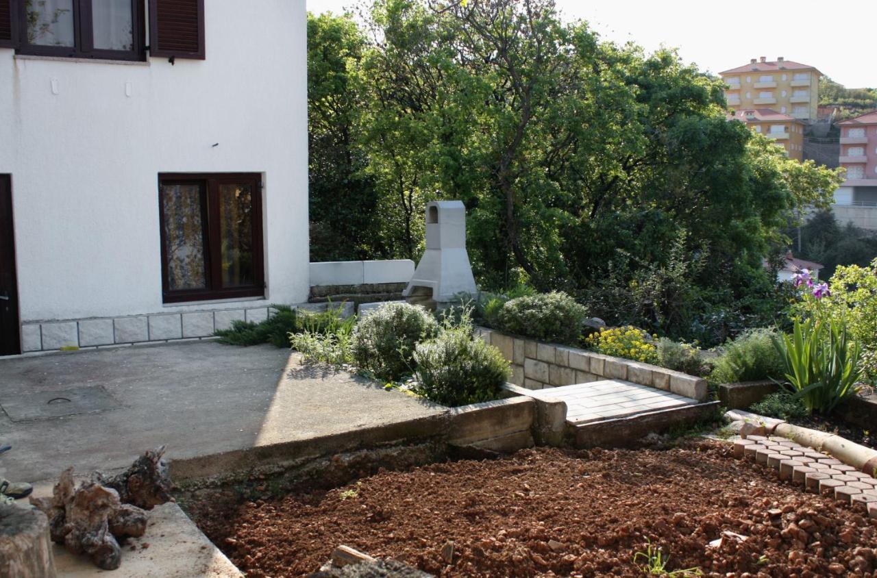 Apartment Vrbnik 5301B Exterior foto