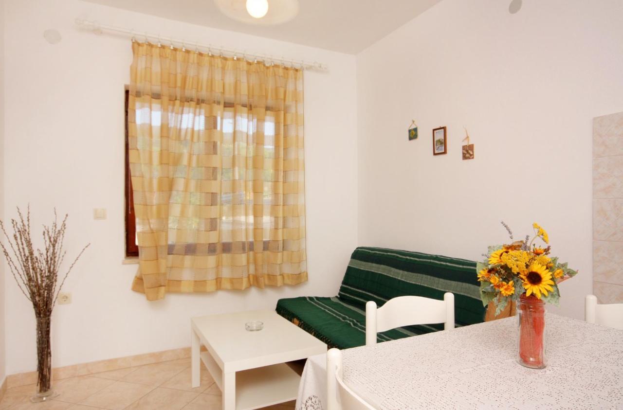 Apartment Vrbnik 5301B Exterior foto